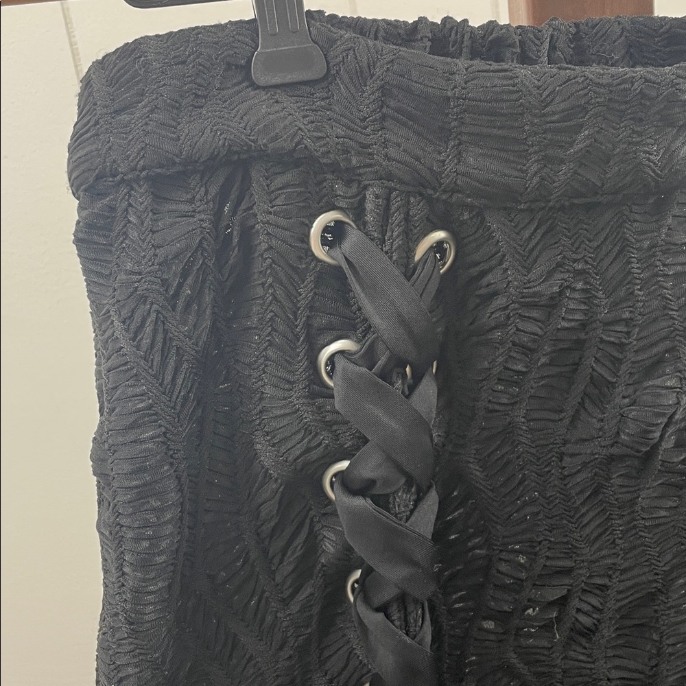 Disturbia NWT Agitate Textured Jersey Split Maxi Skirt Black - Picture 5 of 6